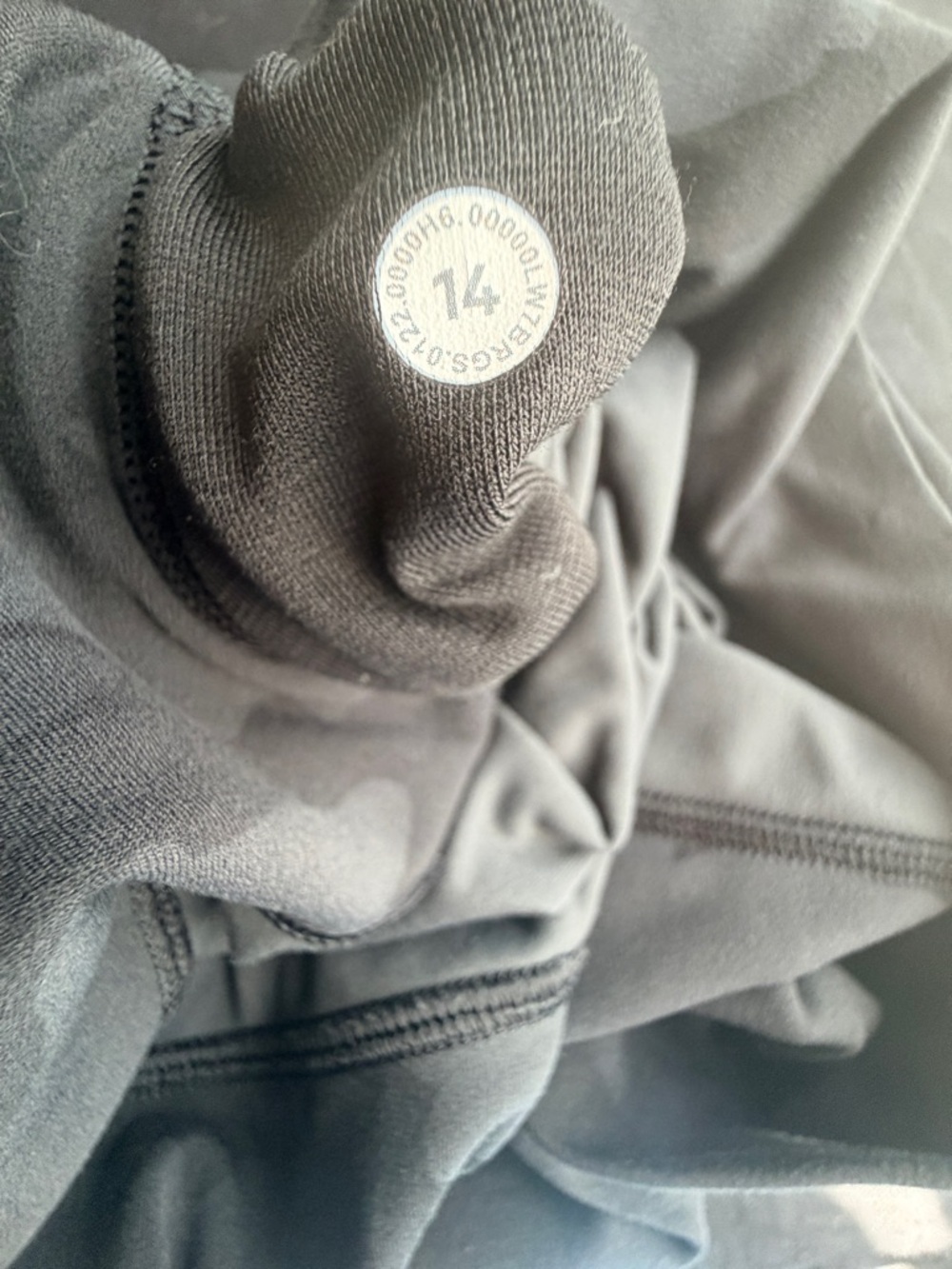 lululemon Align™ High-Rise Short 6" in Heritage 365 Camo Deep Coal Multi - Picture 4 of 4